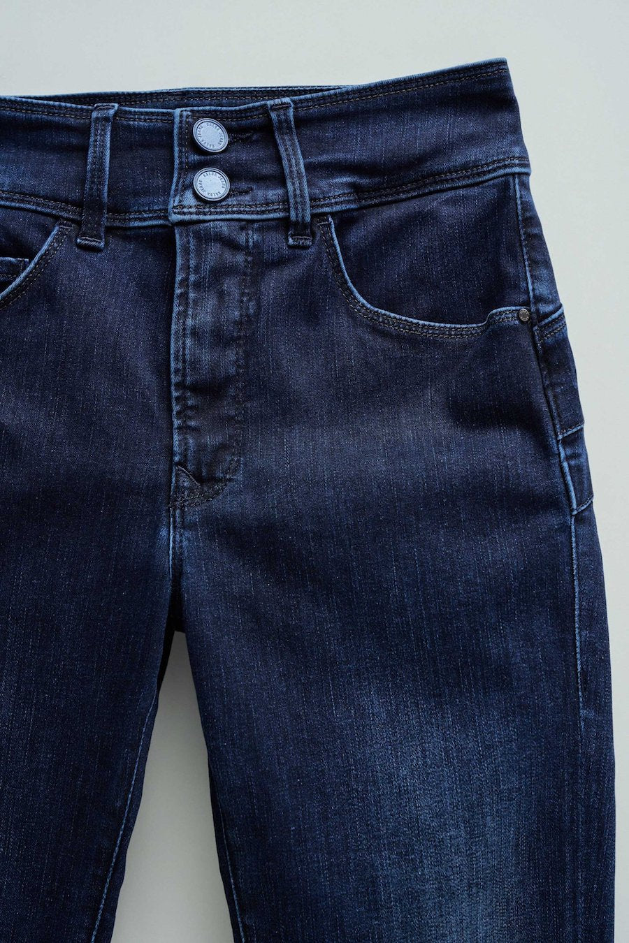 Jeans femme de chez Salsa 21000430