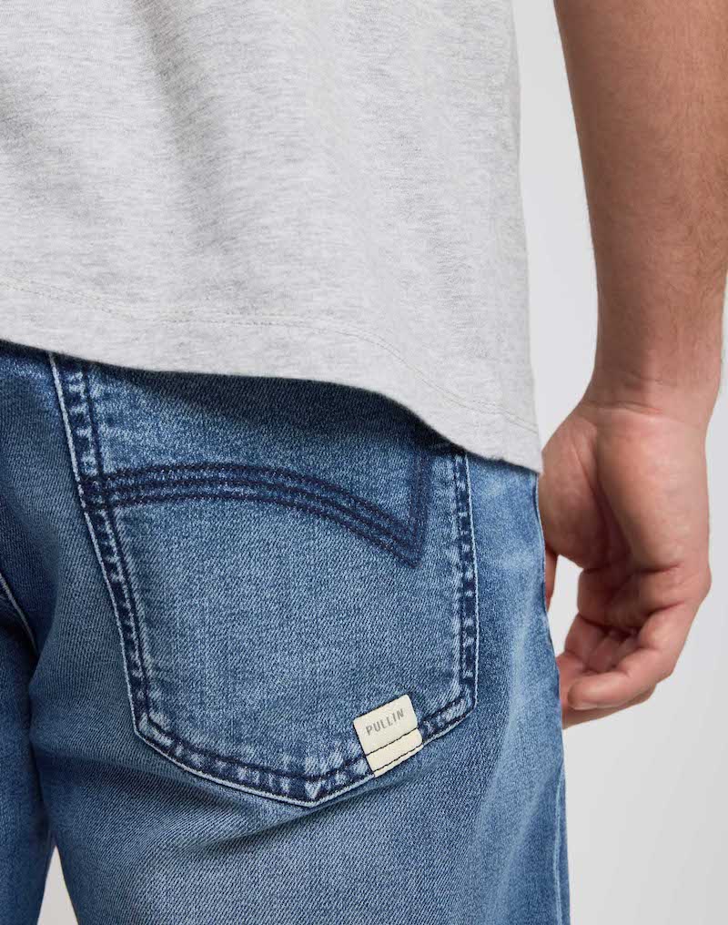 Jeans droit pour homme de chez PULLIN