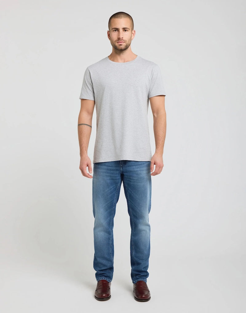 Jeans droit pour homme de chez PULLIN
