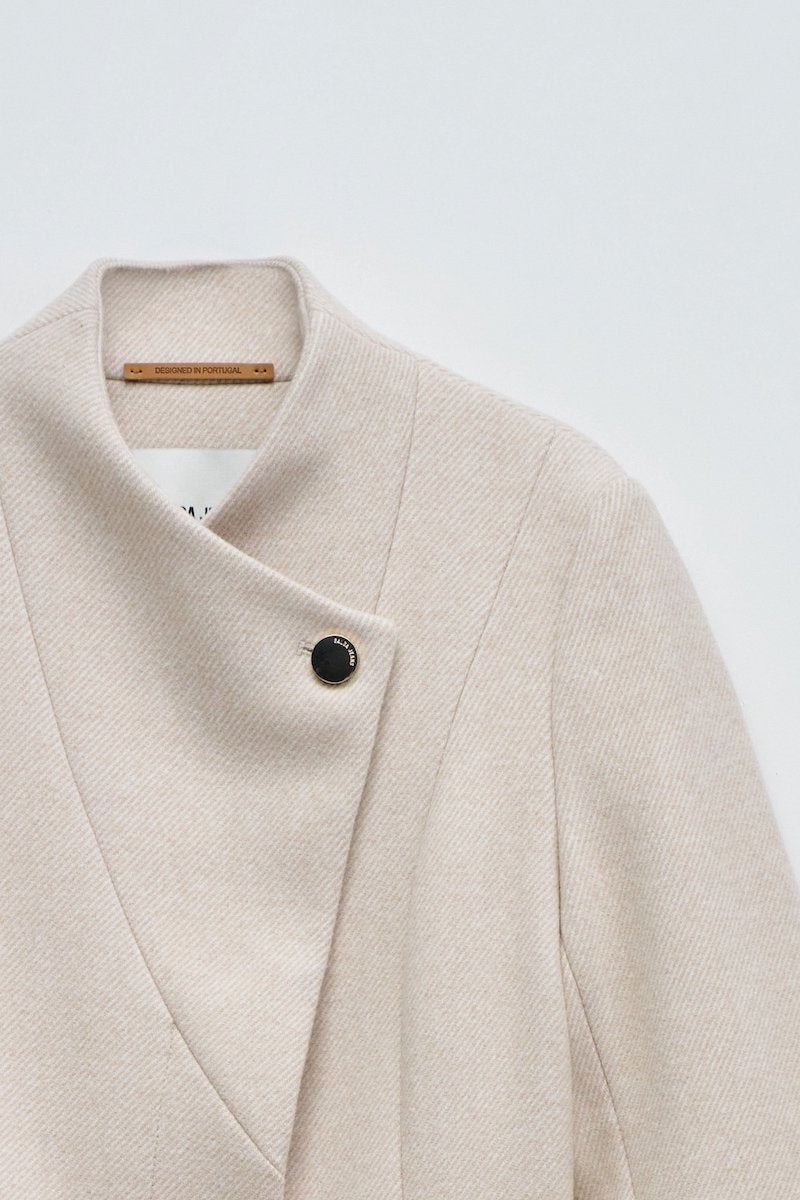 Manteau femme blanc cassé de chez Salsa