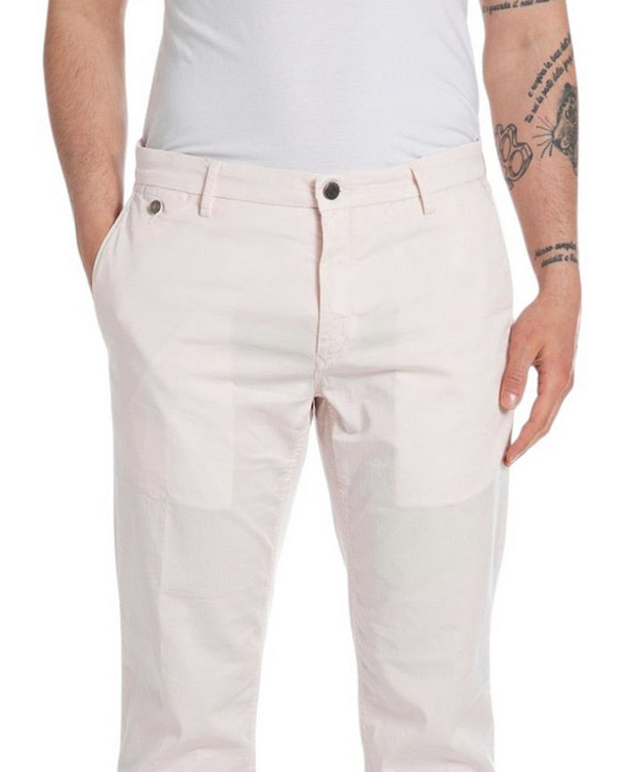 Chino rose poudre homme de chez Replay